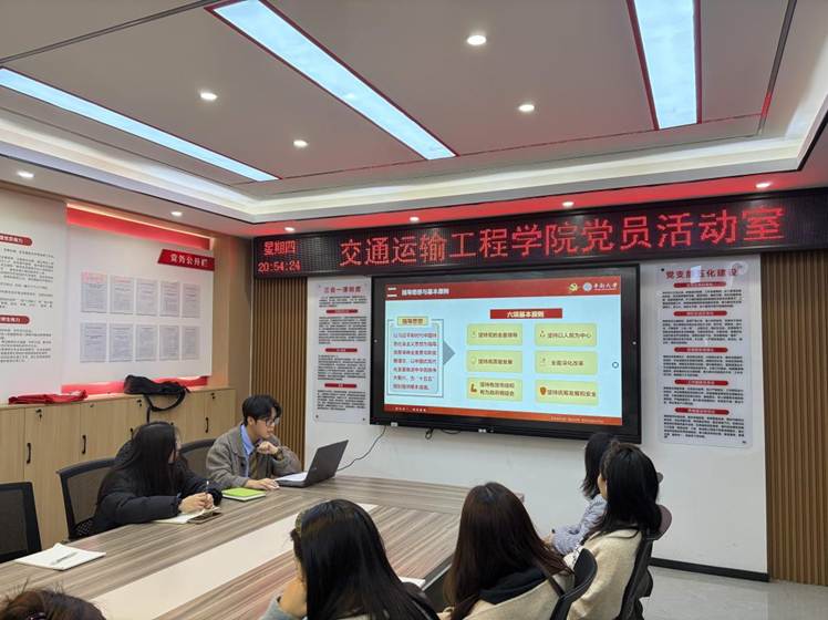 2157c72990f56f6240f32a7b020223fe