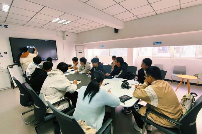 b0a8028a0e1c1e8c4bec504d85ef63c8